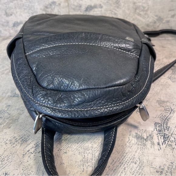 Libaire Black Leather Backpack Made in the USA - Picture 6 of 11